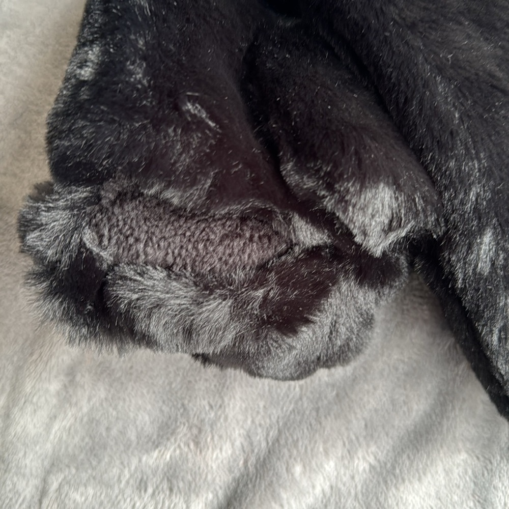 Funky Junque Mittens - Picture 4 of 4